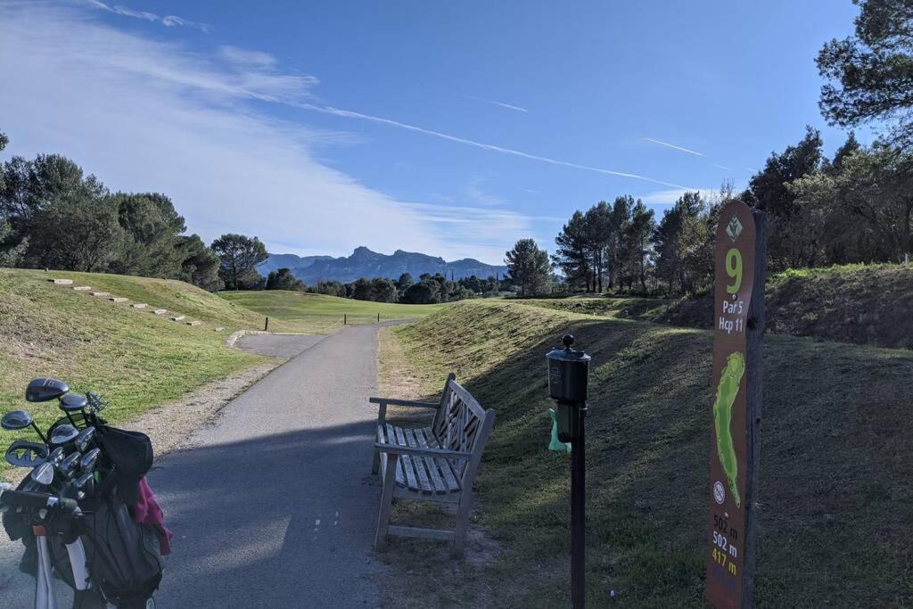 Joli F2 Saint Endreol Hameau Palayson Var La Motte  Luaran gambar