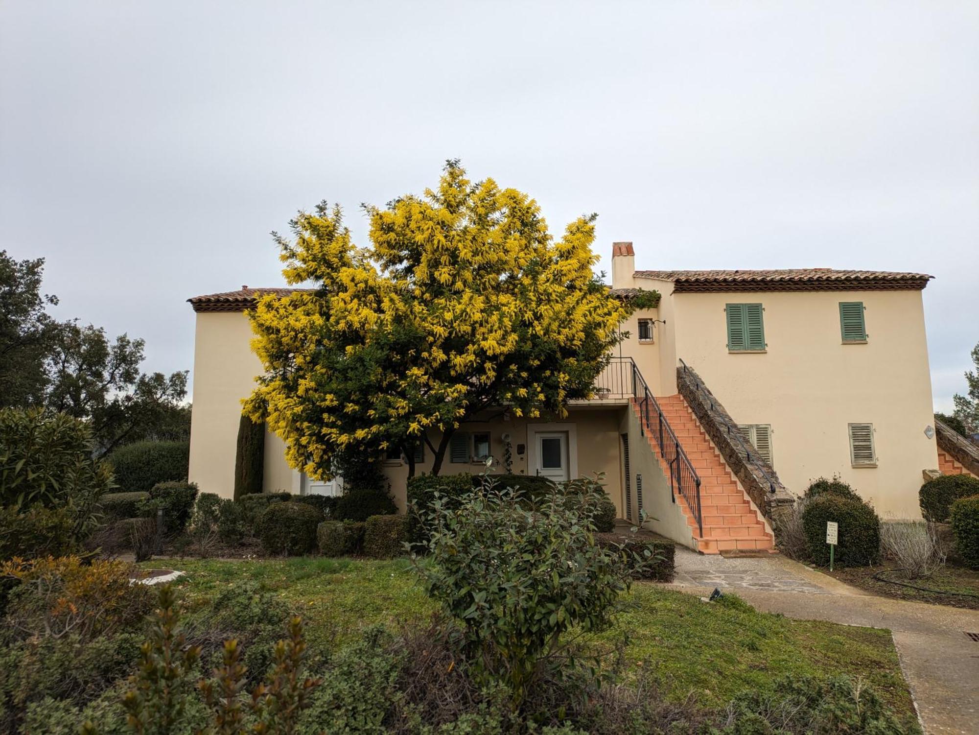 Joli F2 Saint Endreol Hameau Palayson Var La Motte  Luaran gambar